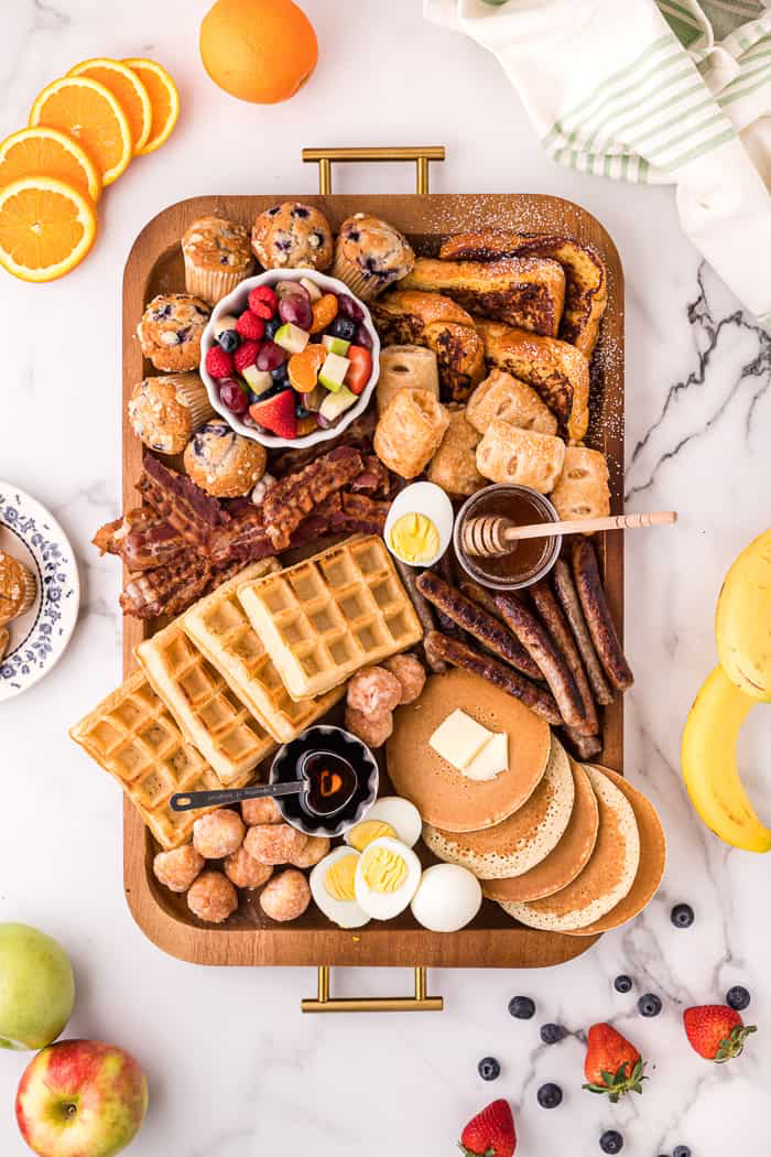 breakfast- charcuterie board-cheese blueberries-vegetables 